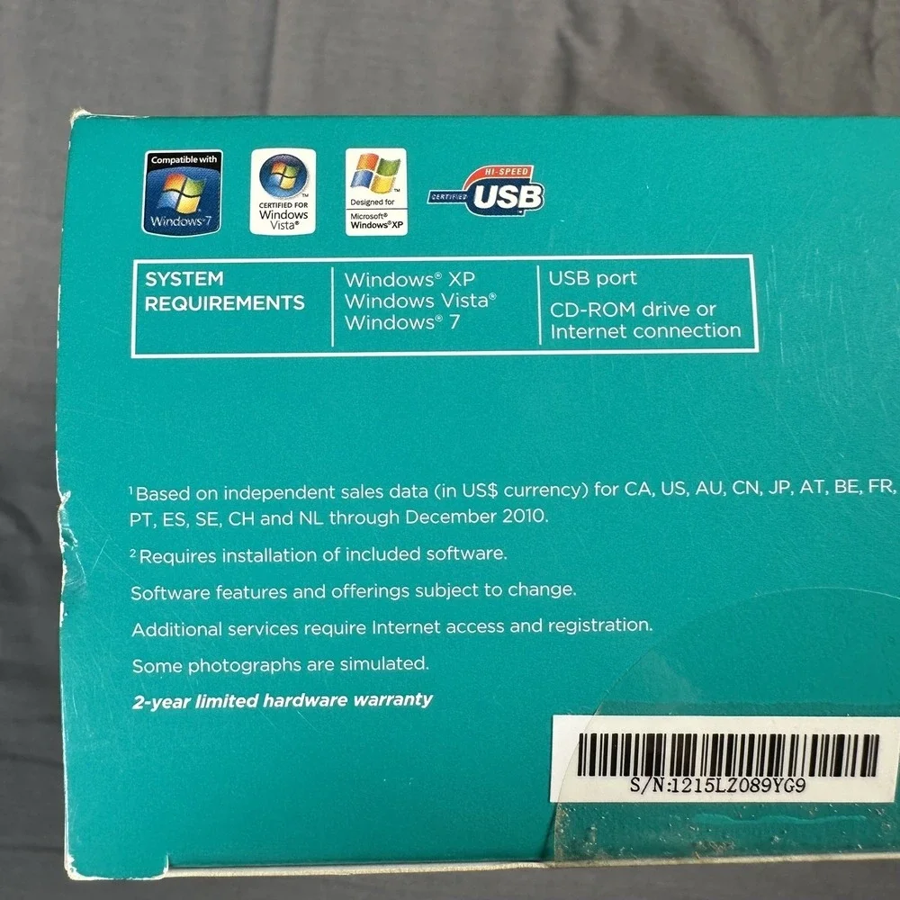 Logitech C270 HD Webcam Black 720p‎ Widescreen Video Calling Built-In Mic Sealed